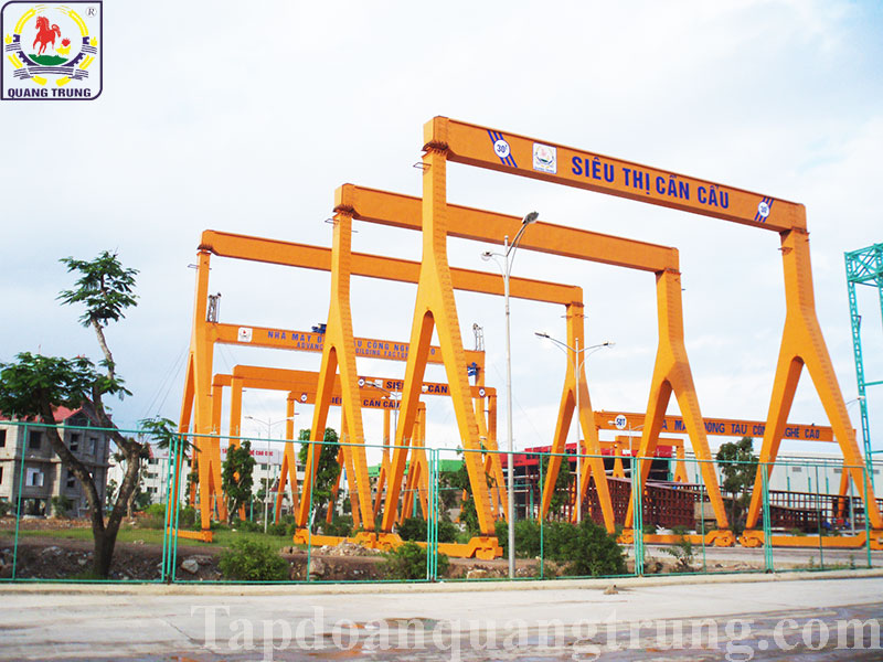 5 ưu điểm nổi bật của Cổng trục Xây dựng Quang Trung Group